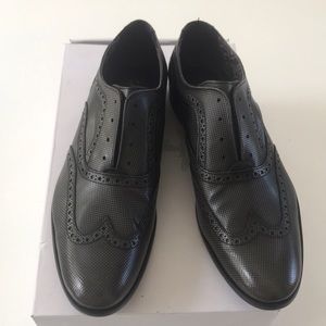 Robert graham laceless grey shiny dress shoes